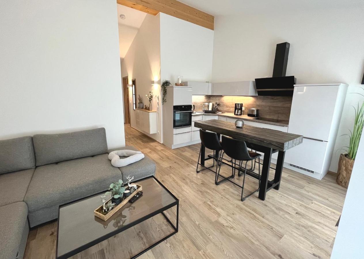 Ferienwohnung Palais Karl-Theodor Rotta Zimmer foto
